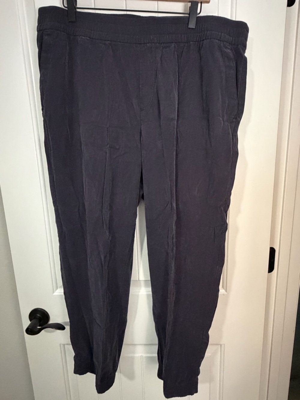 Old Navy Women's Dark Charcoal Jogger Pants